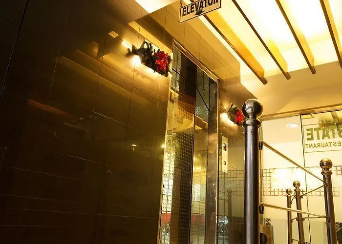 ホテル Citystate Quiapo